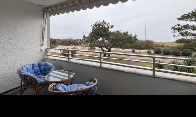 Departamento frente al mar en venta