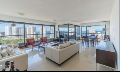 Increíble oportunidad apartamento de 3 dormitorios zona Brava
