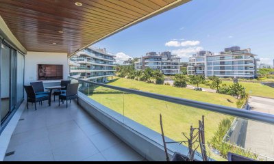Departamento en venta de 3 dormitorios
