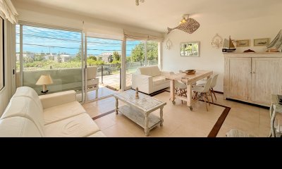 Apartamento en Manantiales con gran terraza