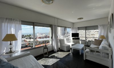 Apartamento de 2 dormitorios en alquiler invernal