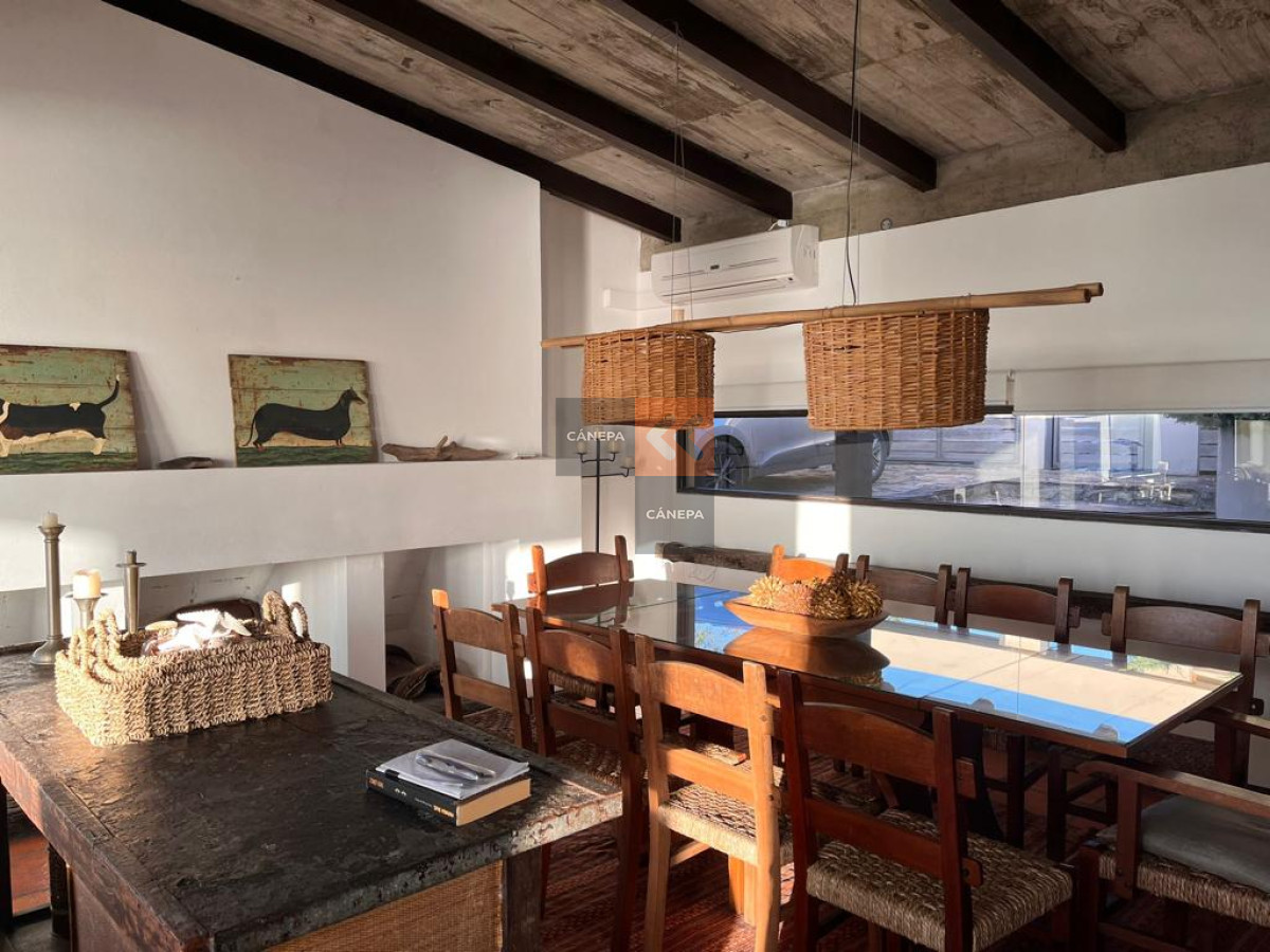Lomo de la Ballena - GoPunta - Portal Inmobiliario de Punta del Este - Maldonado