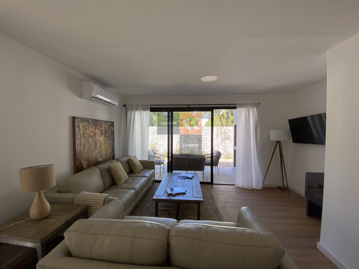 Carrasco - GoPunta - Portal Inmobiliario de Punta del Este - Maldonado