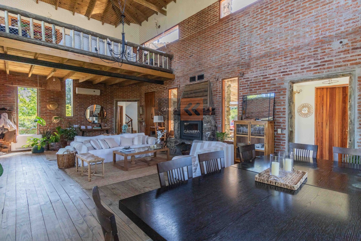 Marly - GoPunta - Portal Inmobiliario de Punta del Este - Maldonado