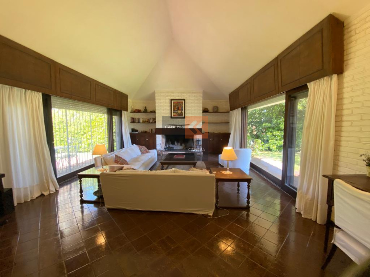 Marly - GoPunta - Portal Inmobiliario de Punta del Este - Maldonado