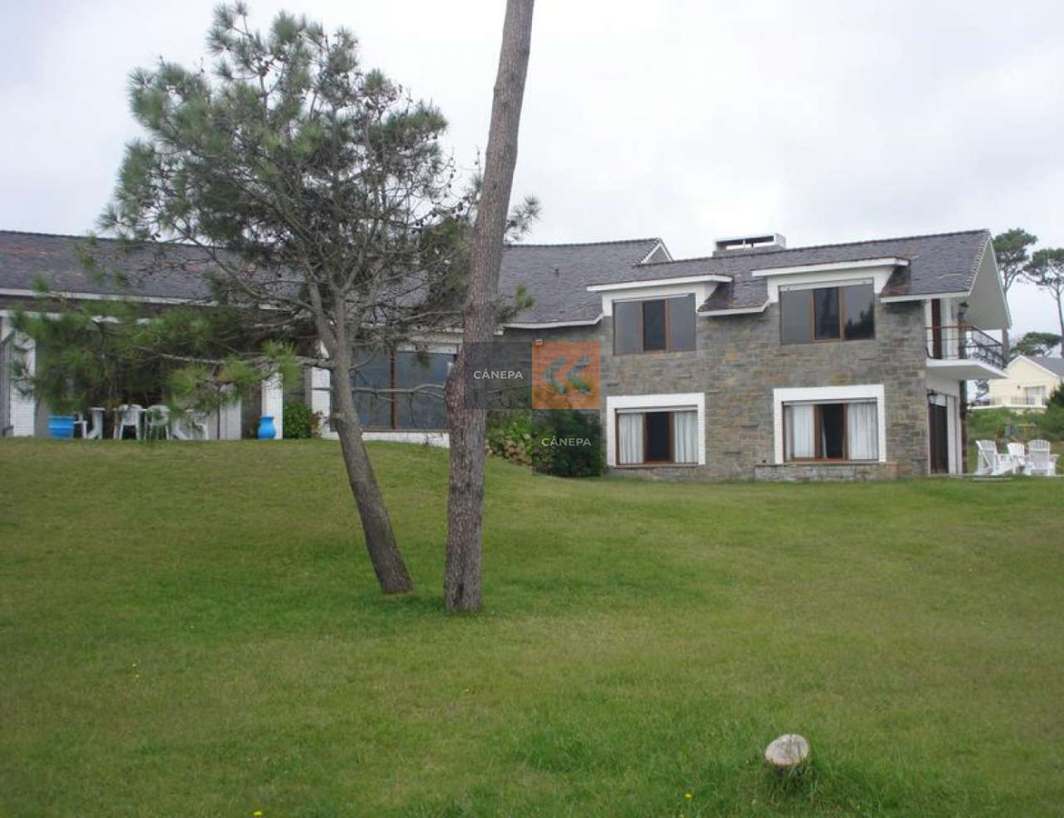 Mansa - GoPunta - Portal Inmobiliario de Punta del Este - Maldonado