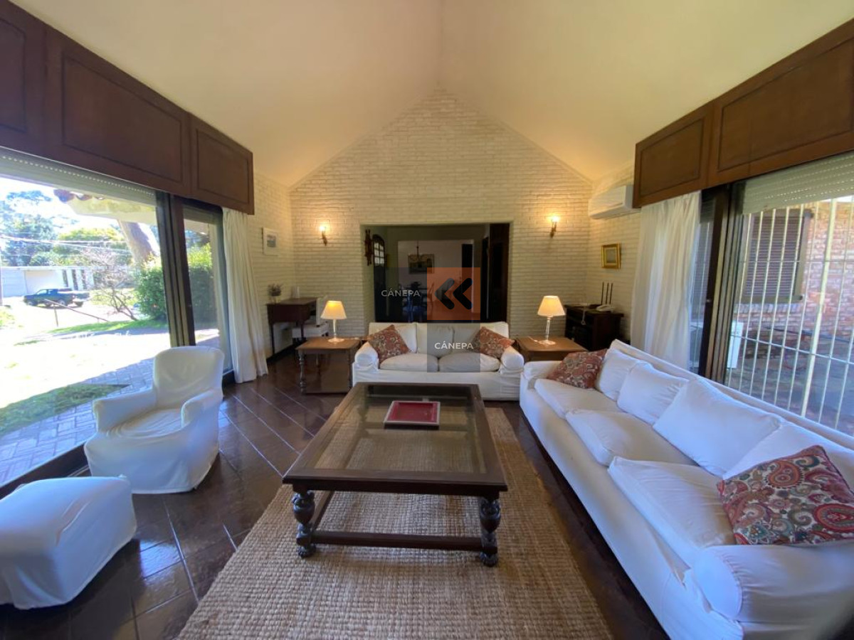 Marly - GoPunta - Portal Inmobiliario de Punta del Este - Maldonado