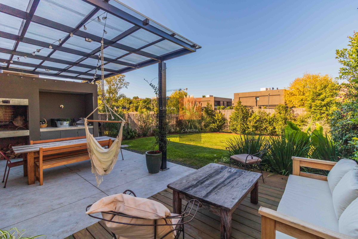 Carrasco - GoPunta - Portal Inmobiliario de Punta del Este - Maldonado