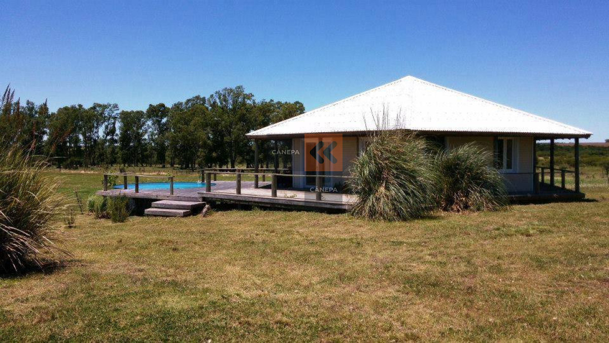 Casa en fraccionamiento de chacras a la venta