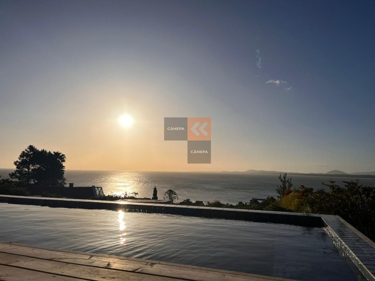 Lomo de la Ballena - GoPunta - Portal Inmobiliario de Punta del Este - Maldonado