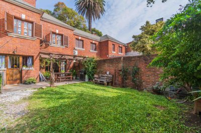 Venta casa en Prado de 4 dormitorios y jardín