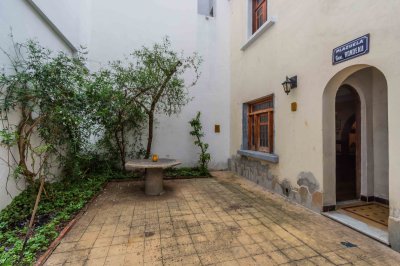 Alquiler casa en Punta Carretas de 3 dormitorios 