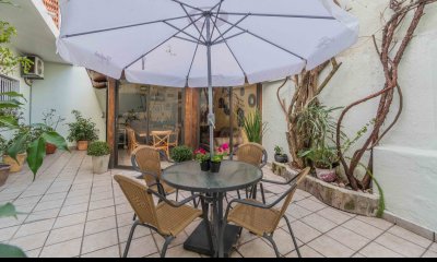 Venta casa de 4 dormitorios en Parque Batlle con patio y barbacoa