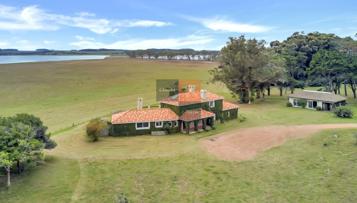 Chacra con costos a Laguna Anastasio en Jose Ignacio