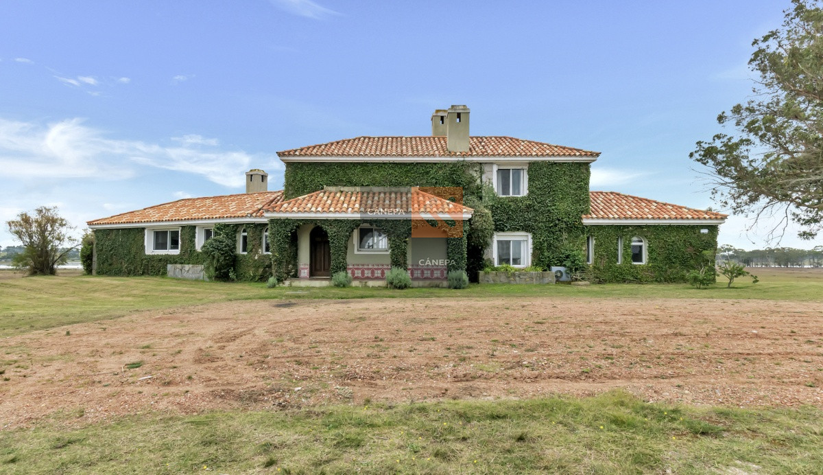 Laguna Garzón - GoPunta - Portal Inmobiliario de Punta del Este - Maldonado