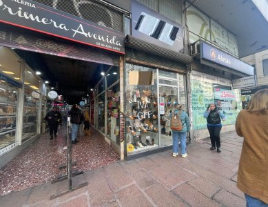 Local en alquiler en pleno 18 de Julio