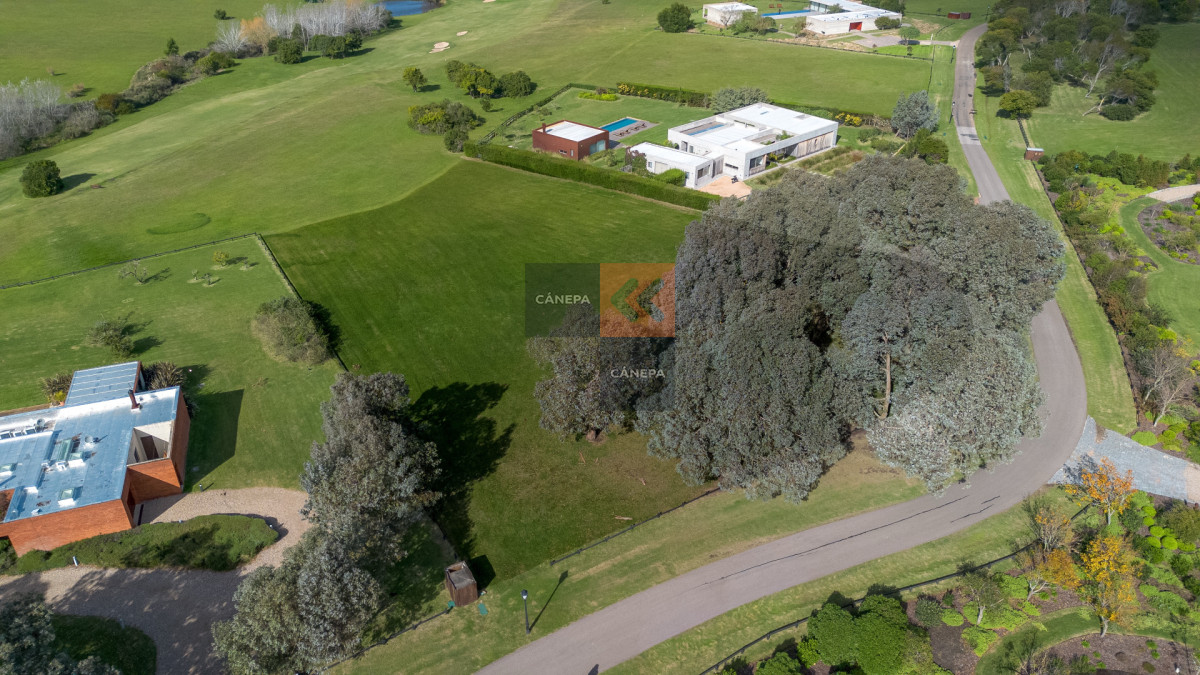 Lotes amplios en venta en Fasano Las Piedras