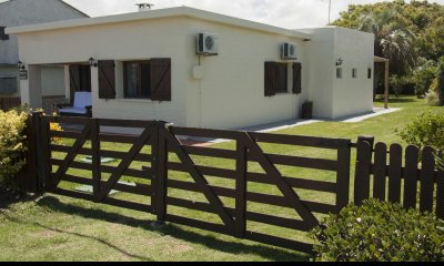 Casa en el Pueblo de Jose Ignacio - LHO1220500