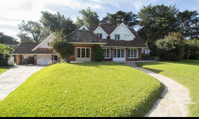 Casa en venta en El Golf - LHO4252677