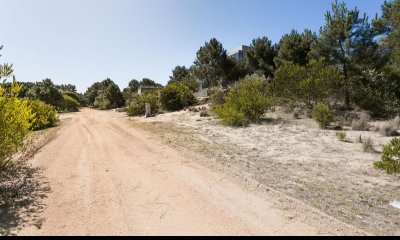 Terreno en Laguna Escondida - LLA1220961