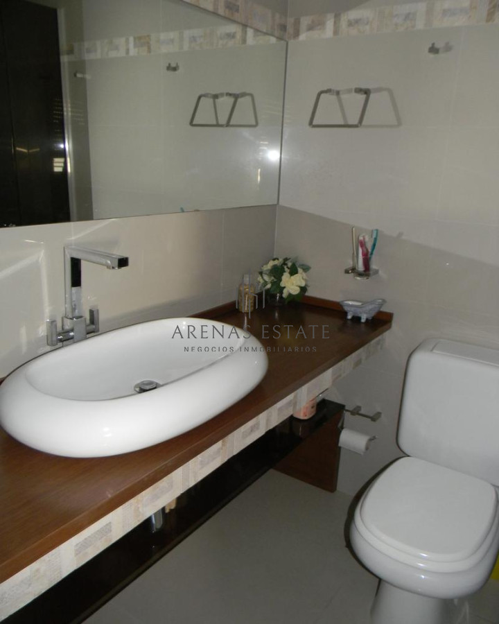 Apartamento ID.1131 - VENTA APTO C/VISTA PUERTO DE PUNTA DEL ESTE 