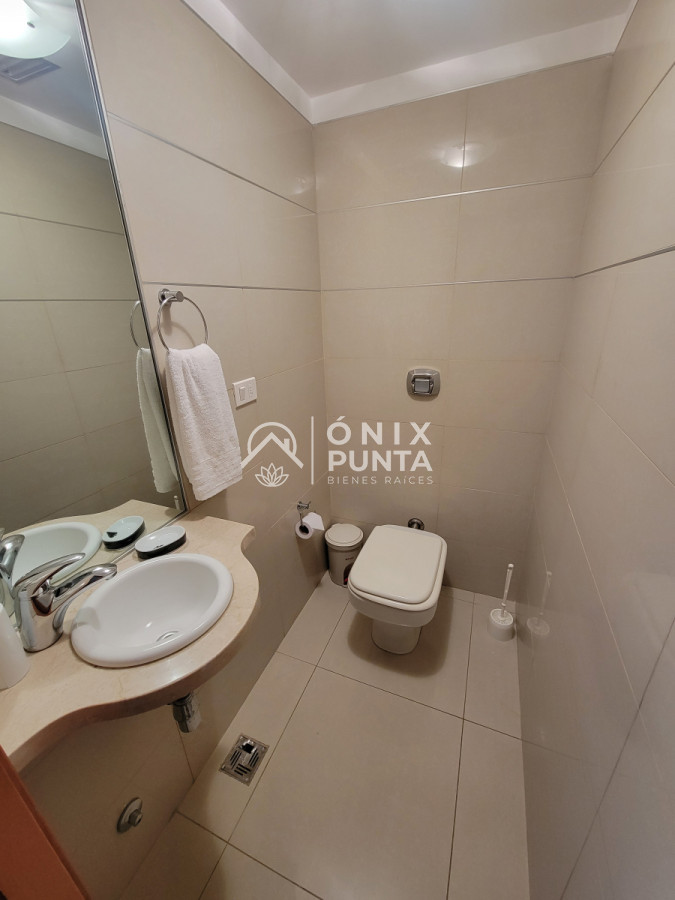 Apartamento ID.417 - Penthouse a pasos de Playa Brava
