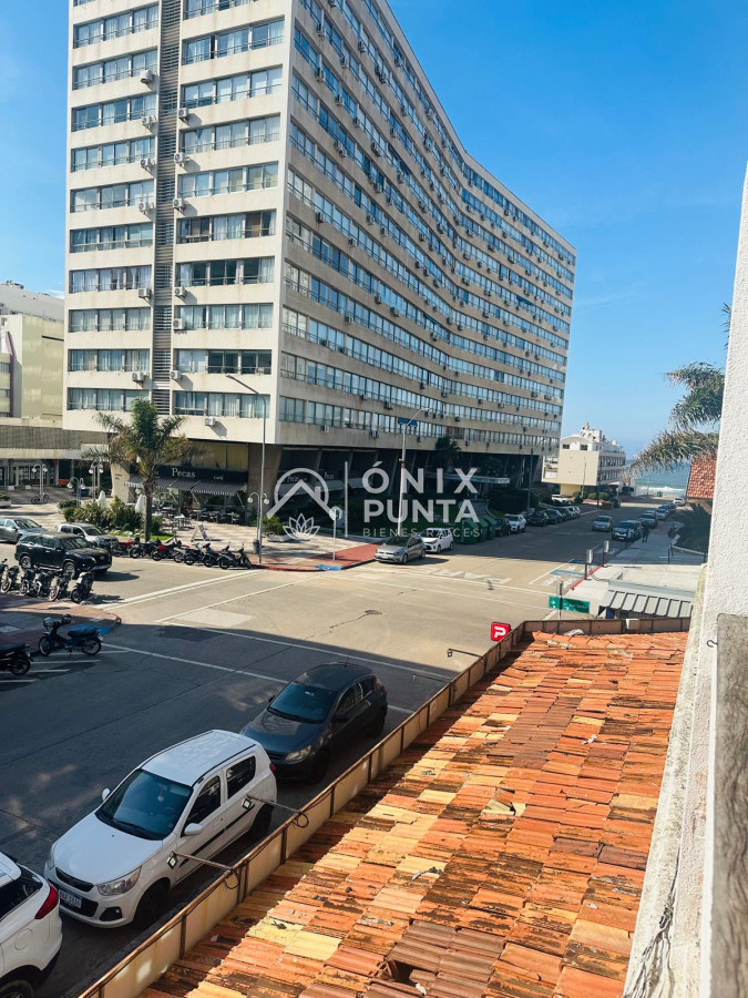 Apartamento ID.564 - Apto. Avda Gorlero 2 dorm