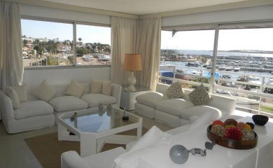 VENTA APTO C/VISTA PUERTO DE PUNTA DEL ESTE