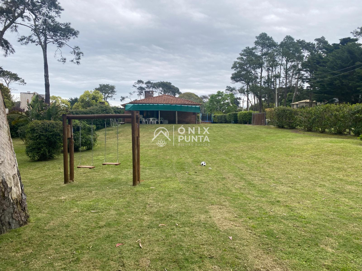 Casa ID.451 - Excepcional esquina en venta, San Rafael