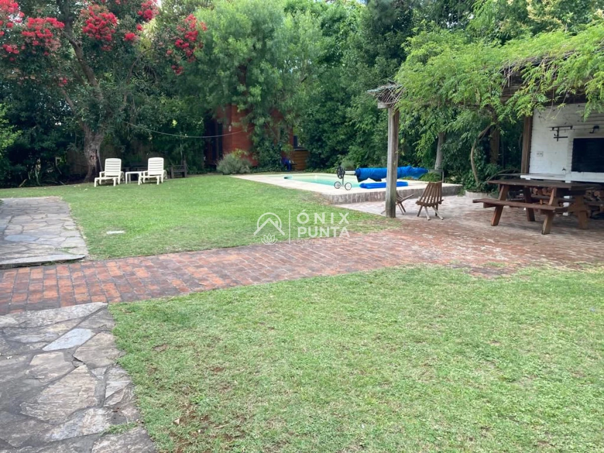 Casa ID.461 - Alquiler temporada Cantegril