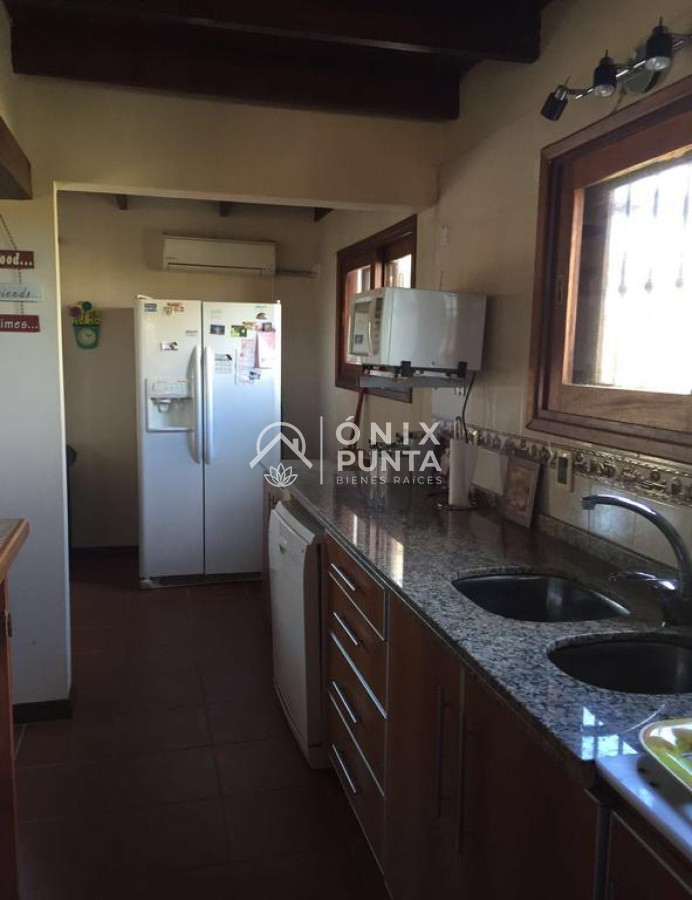 Casa ID.229 - Casa de 4 dormitorios