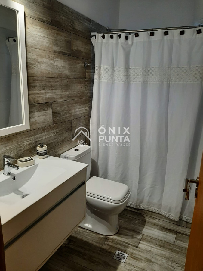 Casa ID.233 - Casa en Punta del Este, Pine Beach