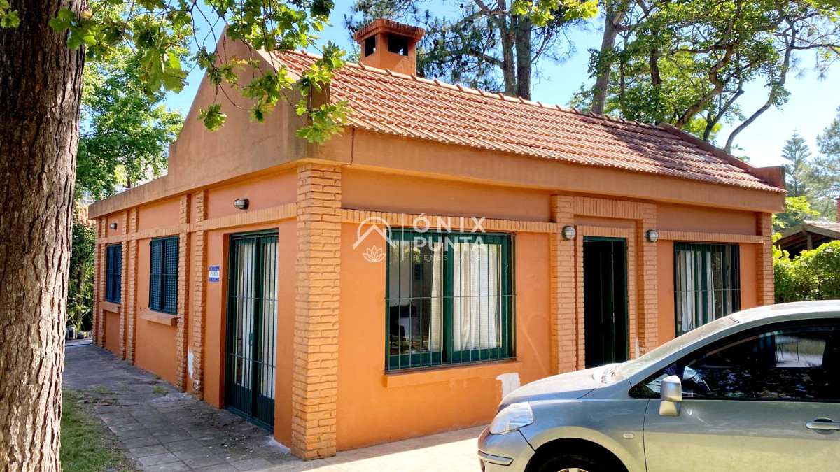 Casa ID.457 - Pinares, en venta!
