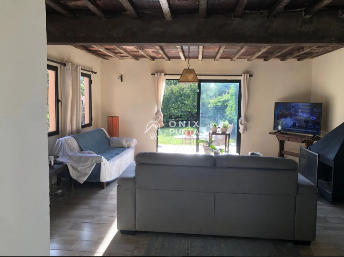 Casa ID.385 - Casa en Punta del Este, Jardines de Córdoba