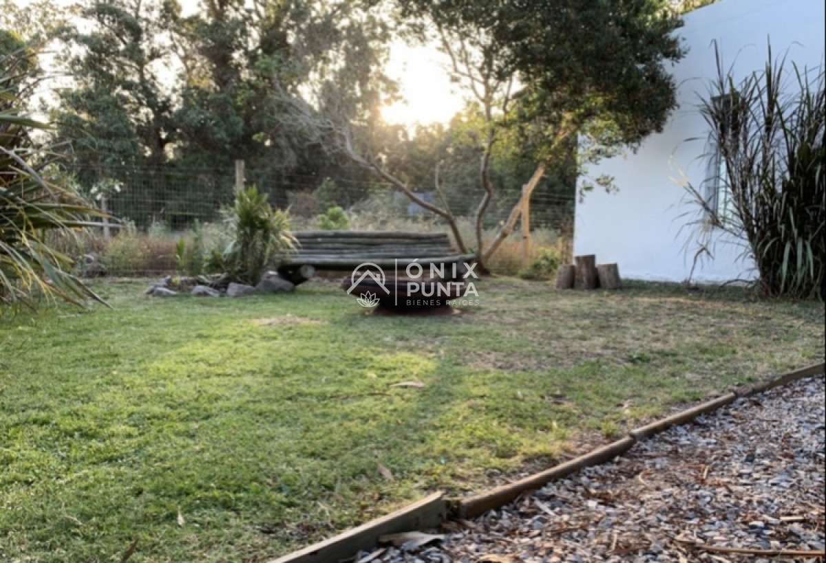 Casa ID.240 - Casa con gran vista a la laguna