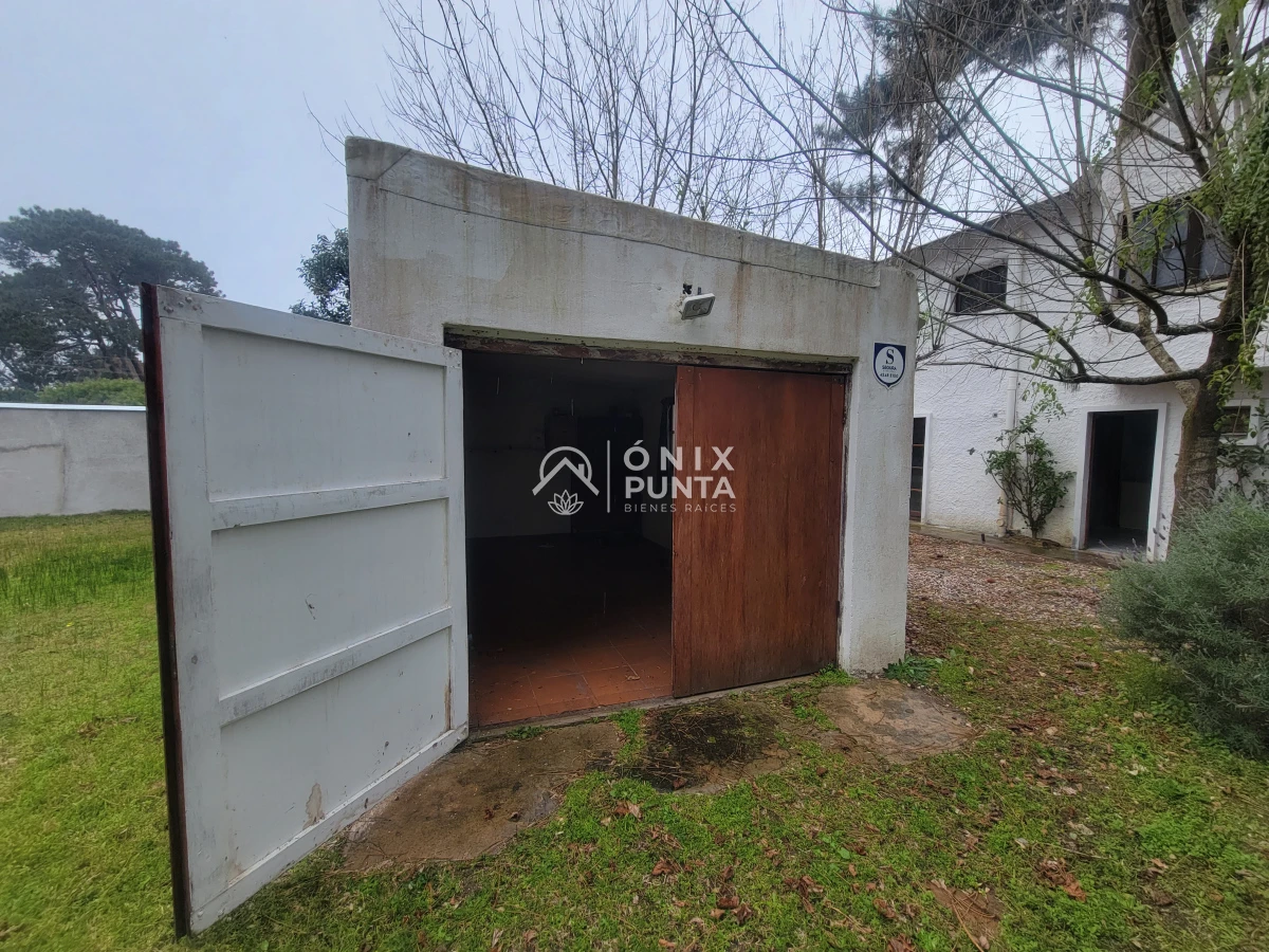 Casa ID.609 - Casa en Alquiler Anual, Jardines de Córdoba
