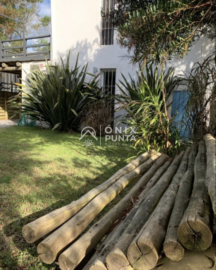Casa ID.240 - Casa con gran vista a la laguna