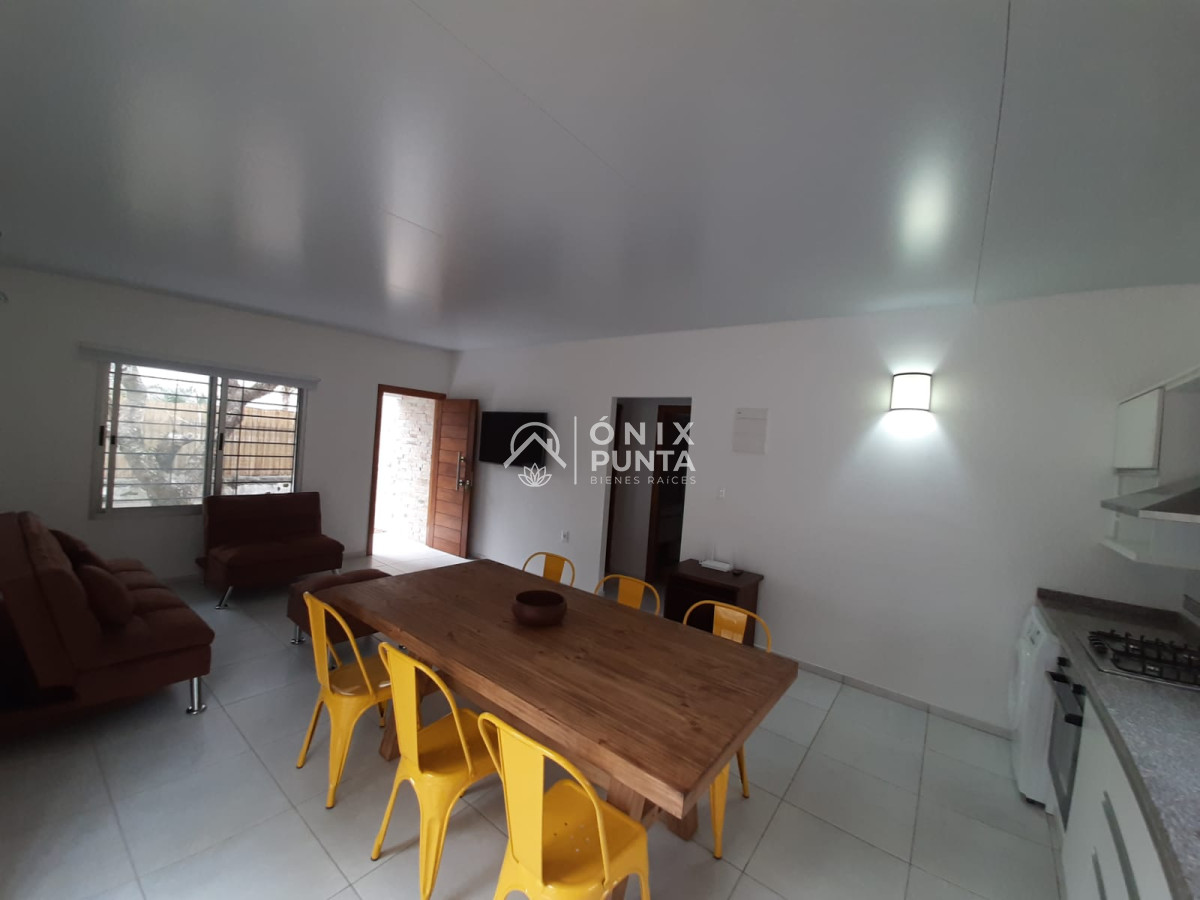 Casa ID.233 - Casa en Punta del Este, Pine Beach