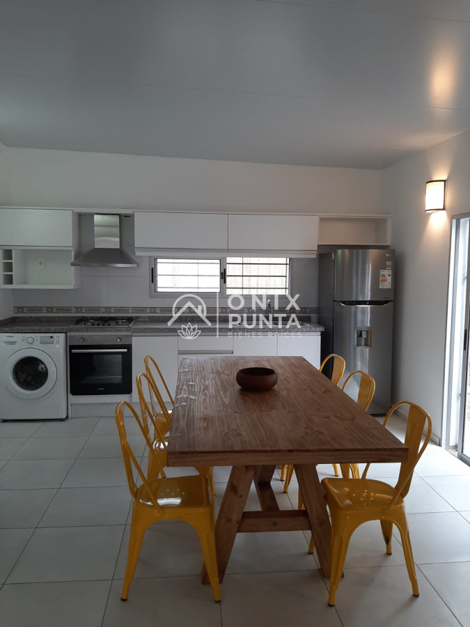 Casa ID.233 - Casa en Punta del Este, Pine Beach