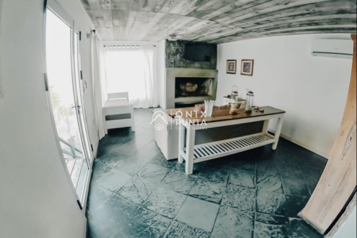 Casa ID.240 - Casa con gran vista a la laguna