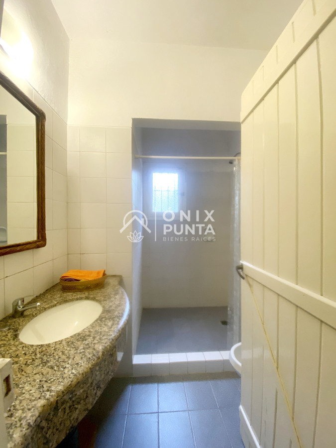 Casa ID.457 - Pinares, en venta!