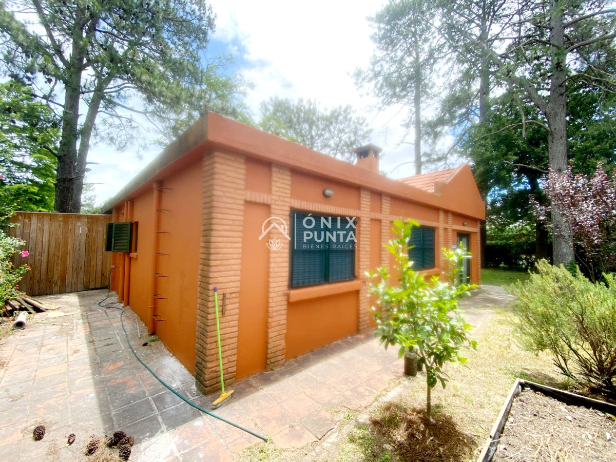 Casa ID.457 - Pinares, en venta!