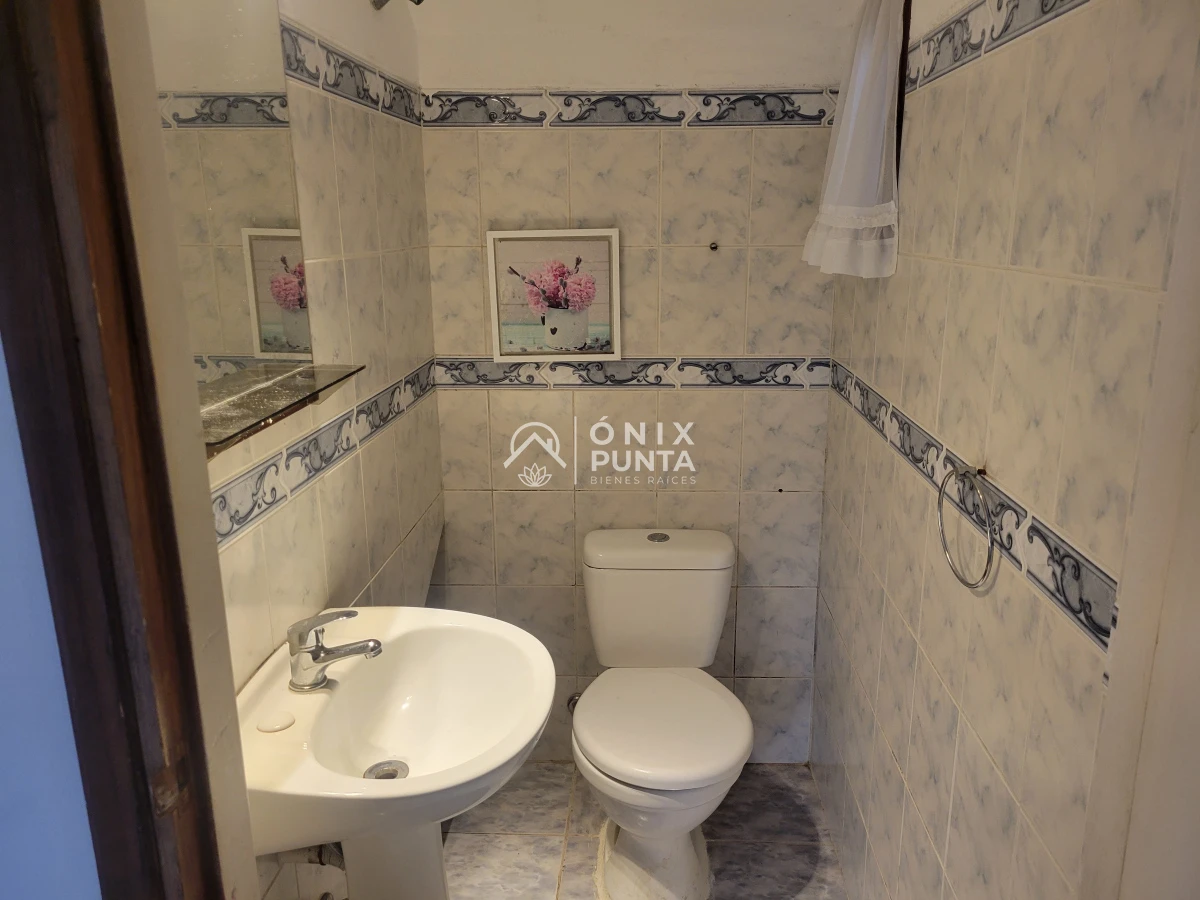Casa ID.609 - Casa en Alquiler Anual, Jardines de Córdoba