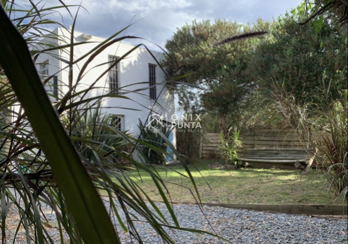 Casa ID.240 - Casa con gran vista a la laguna