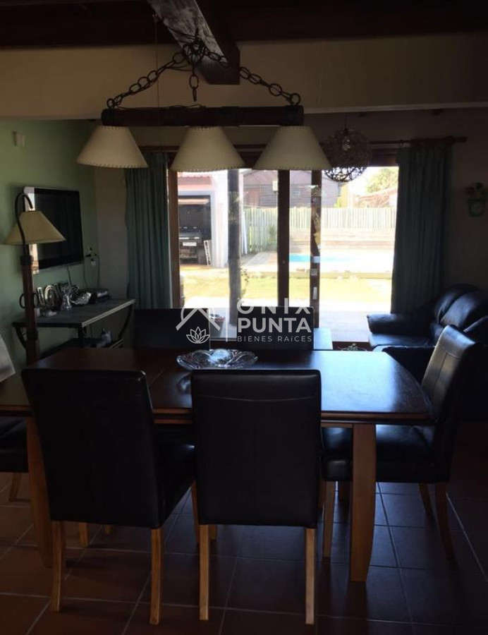 Casa ID.229 - Casa de 4 dormitorios
