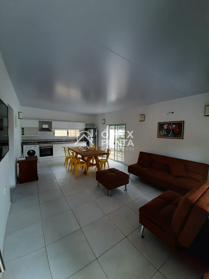 Casa ID.233 - Casa en Punta del Este, Pine Beach