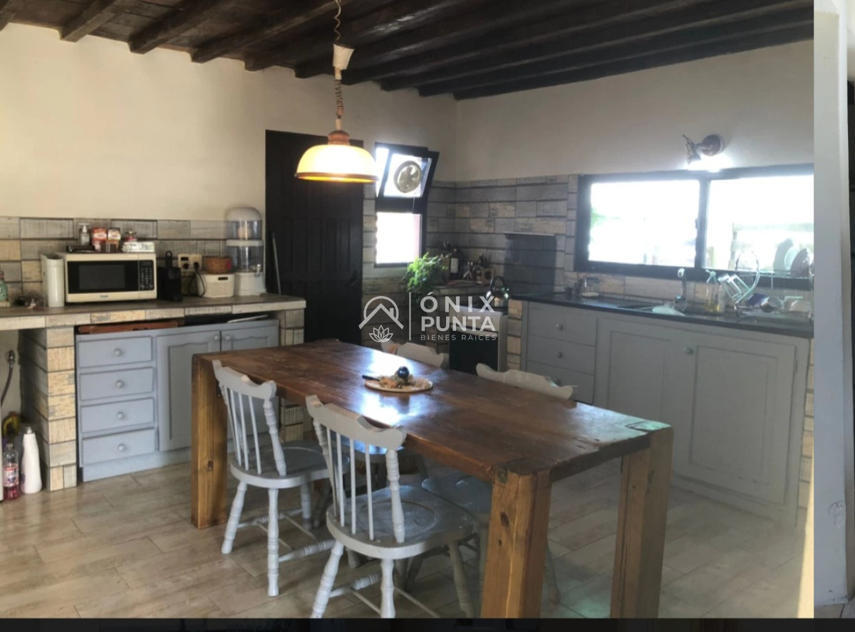 Casa ID.385 - Casa en Punta del Este, Jardines de Córdoba