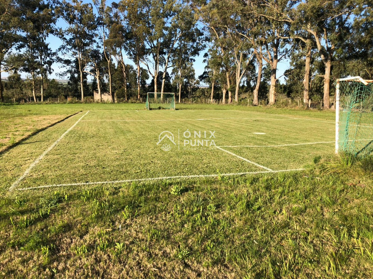 Chacra ID.110 - Preciosa chacra en Punta Negra a la venta