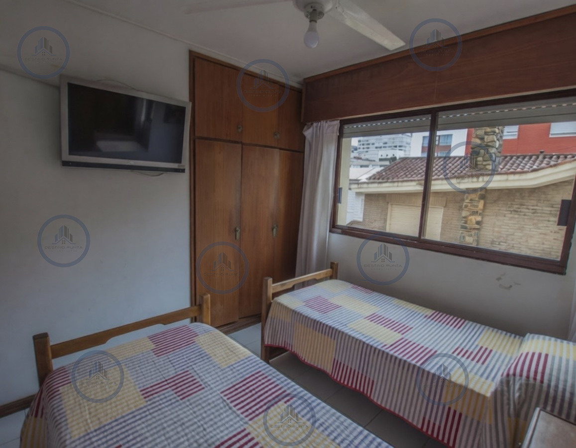 Apartamento ID.3239 - Apartamento de 3 Dormitorios en Alquiler Anual, Península de Punta del Este