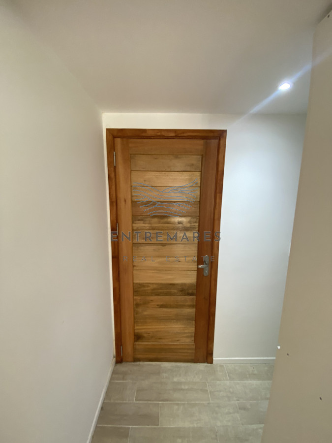 Casa ID.367 - Casa luminosa orientada al norte con gran Jardin en zona Colegios